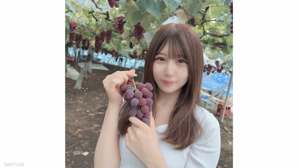 FC2-PPV-4339533 Shoujibisutatsu/Outside! Limited to 3 days! A beautiful change healer, an extremely sensitive person, multiple screams of high tide, and an unstoppable eye... A father with a moving waist and a unique change. ③